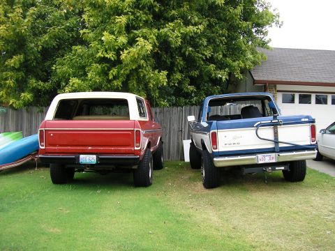 1978 Ford Bronco - The two I have to decide which body to keep.