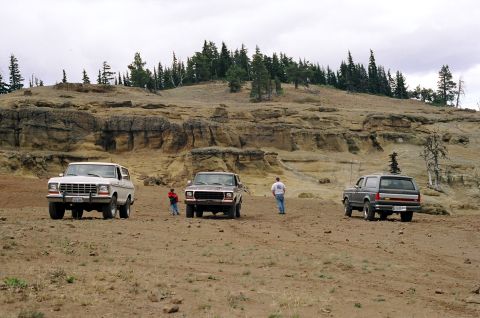1979 Ford Bronco - Funny Rocks