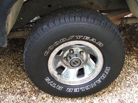 1996 Ford Bronco - for sale tire shot