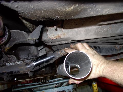 1990 Lincoln Town Car - We got the Y collector perfectly centered under the crossmember and as close to it as we could get it for ground clearance.