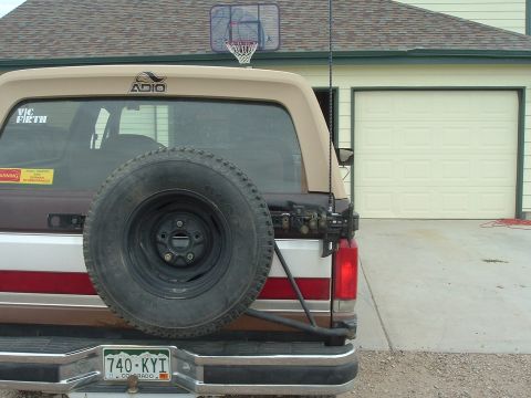 1989 Ford Bronco - My Hi-lift and cb antenna