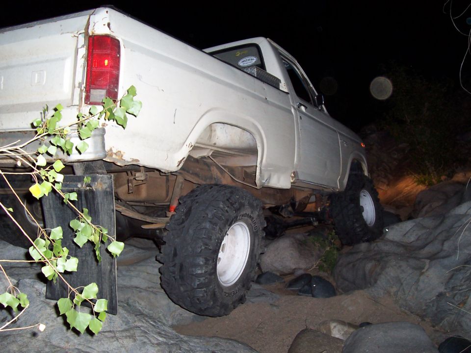 Tire is 2' in the air