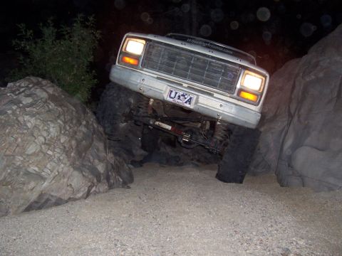 1981 Ford F-150 - Front view, pivoting on my door