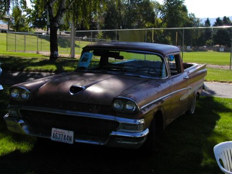 1967 Ford Ranchero - This 1959 Ford Ranchero displays its distinctive body style and front-end design.