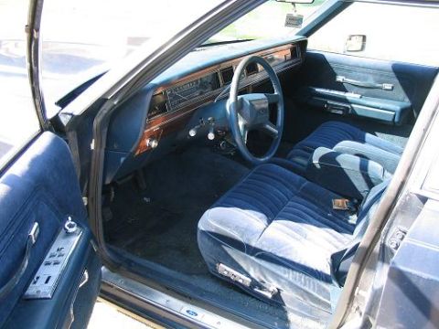 1985 Ford LTD Crown Victoria photo