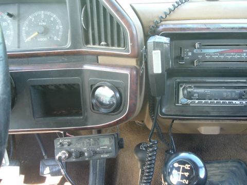 1989 Ford Bronco - CB mount and mic mount