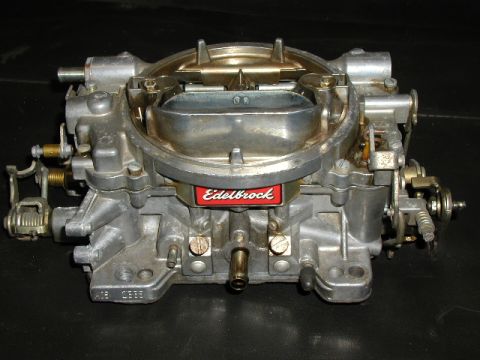 1967 Ford Ranchero - Edlebrock Performer 600 CFM 4bbl carb Model 1405 Manual Choke