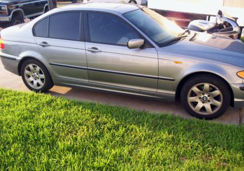 2005 BMW 3 Series - Front Right Side