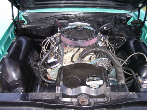 1967 Pontiac Lemans - Engine bay of a 1967 Pontiac Lemans, showing the V8 engine and associated components.