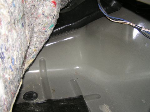 2000 Ford Excursion - Excursion floorboard pics in regards to [url=http://www.supermotors.org/clubs/fordexcursions/forums/posts.php?threadid=5351]this forum post…
