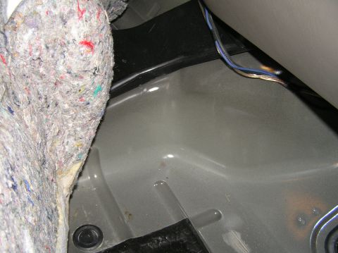 2000 Ford Excursion - Excursion floorboard pics in regards to [url=http://www.supermotors.org/clubs/fordexcursions/forums/posts.php?threadid=5351]this forum post…