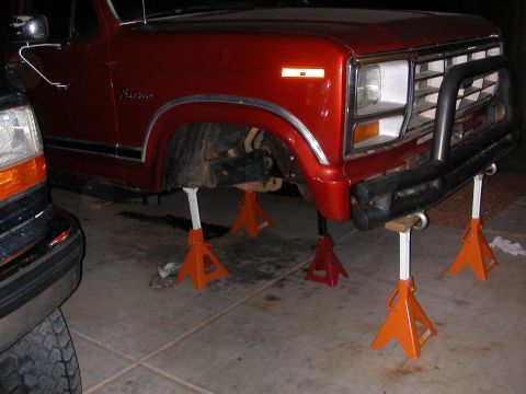 1984 Ford Bronco - "we've got ourselves a floater..."