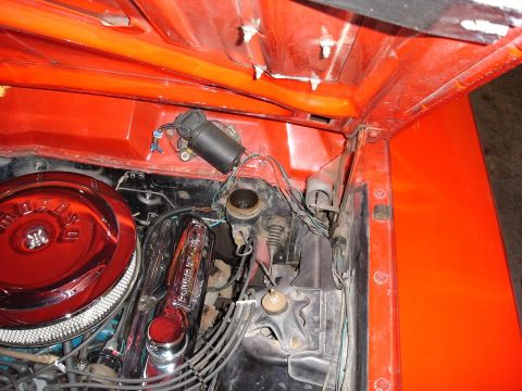 1966 Ford Fairlane - The old, single reservoir, master cylinder. Thank you Lord that it never failed on me during all those years of daily driving.