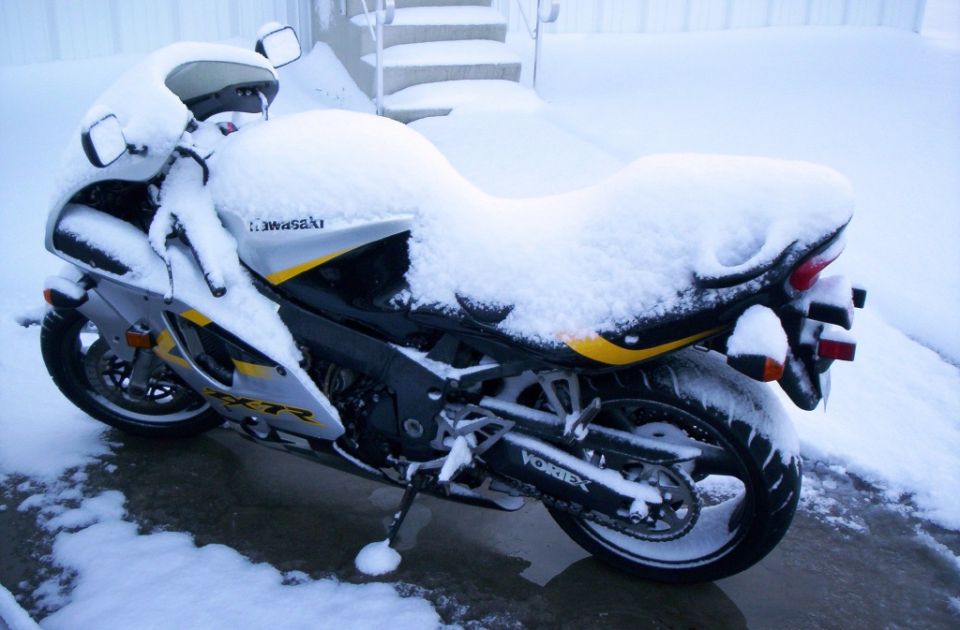2002 Kawasaki Ninja “ZX-7R”
