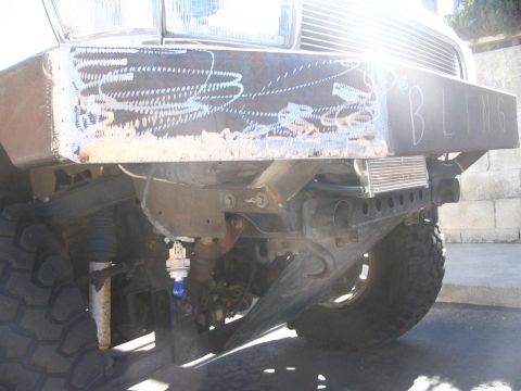 1993 Toyota 4Runner - side/bracket...