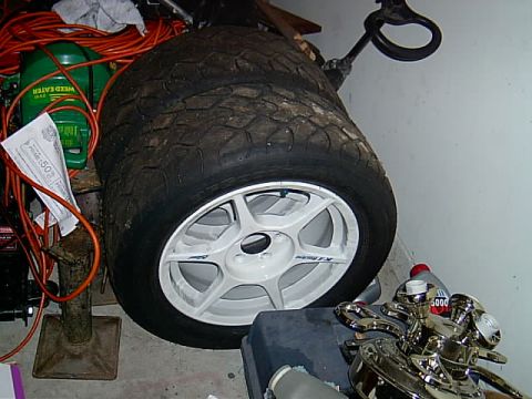 2004 Jeep Wrangler - srt wheels