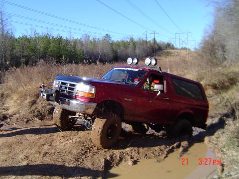1995 Ford Bronco - just messing around, kemp road