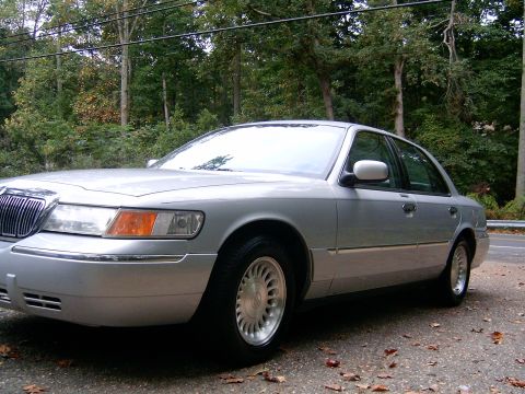 1998 Mercury Grand Marquis photo