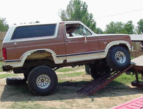 1981 Ford Bronco - This Ford Bronco appears to be from the early 1980s, with visible rust and modifications.