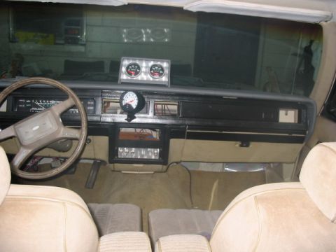 1985 Ford LTD Crown Victoria - Interior view of a 1985 Ford Crown Victoria LTD, added gauges on the dashboard.