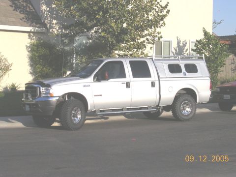 2004 Ford F-250 - the front rubbed a little on the rear of the fender well plastic