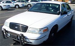 1999 Ford Crown Victoria photo