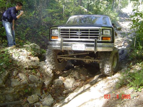 Southern Missouri Offroad Ranch 10/08/05 - 1986 Ford Bronco