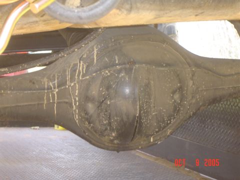 1986 Ford Bronco - Rear axle differential housing showing wear and tear, with a date watermark from 2005.