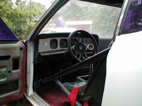 1972 Dodge Avenger - Heres a Bit o the inside.