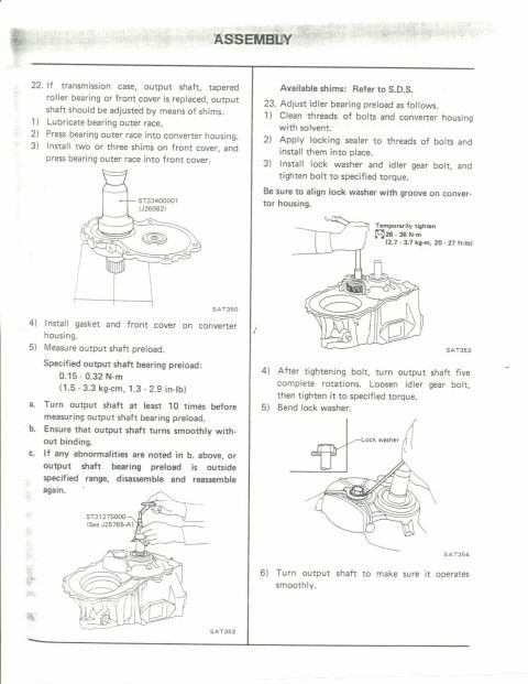 1990 Nissan Micra - This document details the assembly process for a vehicle transmission, including specific torque values and procedures.