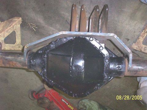 1994 Ford Bronco - Custom bracket welded onto a rear axle differential housing, photographed in 2005.