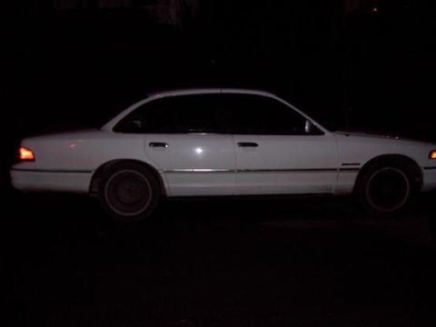 1992 Ford Crown Victoria - 9