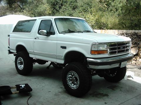 1978 Ford Bronco - This lifted Ford Bronco features aftermarket wheels and a modified suspension system.