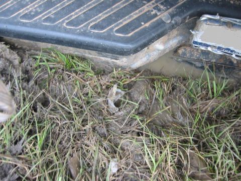 1995 Ford Bronco - it hangs down a bit