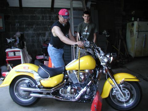 1998 Suzuki VL 1500 Intruder Classic “faux harley”