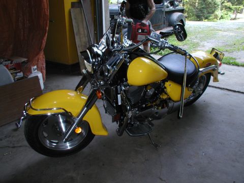 1998 Suzuki VL 1500 Intruder Classic “faux harley”