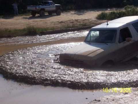 1987 Ford Bronco - "Hey Sis, can I drive?"