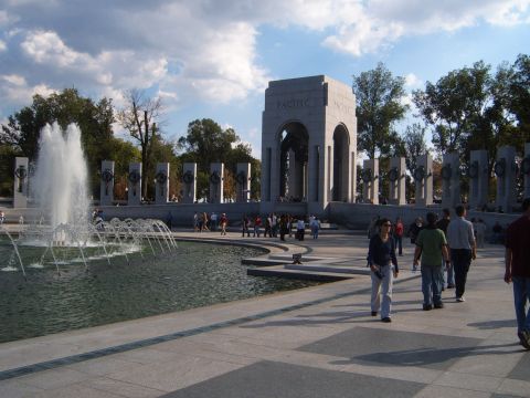 1988 Ford Bronco - The World War II Memorial in Washington D.C. features a central arch and surrounding pillars with a fountain in the foreground.