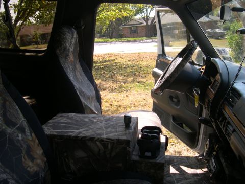 1992 Ford Bronco - pass side again
