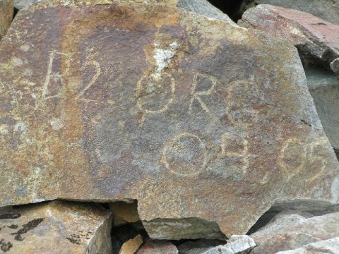 1985 Ford Bronco II - BroncoII.ORG monument rock pile at the top of Katelyne's Lookout.