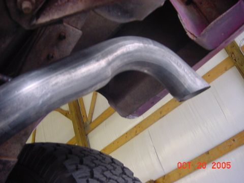 1989 Ford Bronco - Tucked up tight to the body!