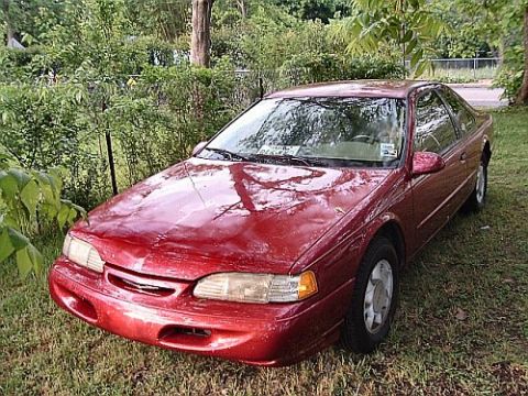 1994 Ford Thunderbird - this is the day after we hauled it home from san antone.