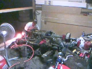 1986 Ford Bronco - This is the sterling 10.25 with 8 lugs,
