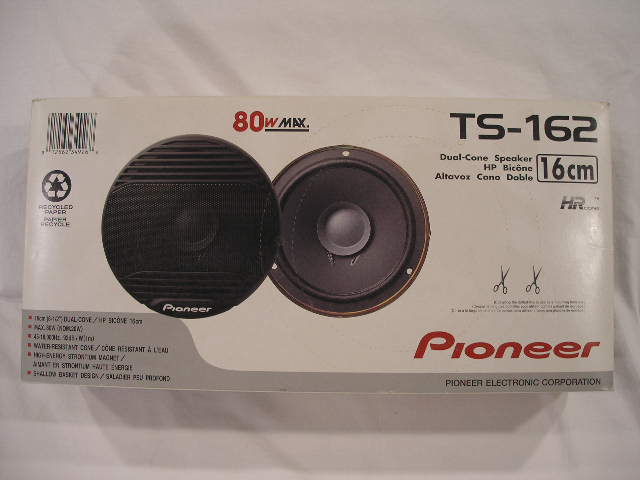 Boxed Pioneer TS-162 6.5-inch dual-cone 80W car speakers