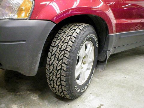 2003 Ford Escape - Ah, much more aggressive looking now.