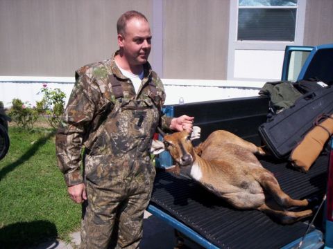 1986 Ford Bronco - Brian Clements took his first ever Nilgai. This happend on Oct 8, 2005.
