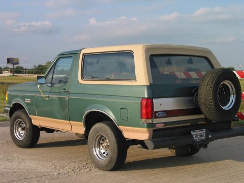 1989 Ford Bronco - Side Rear View