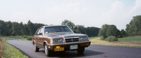 1985 Dodge 600 photo