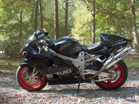2002 Suzuki TL1000R photo