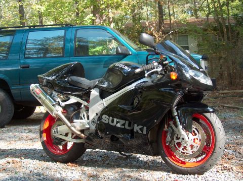 2002 Suzuki TL1000R photo